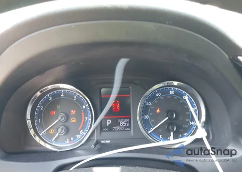 2019 Toyota Corolla Le z USA, uszkodzony, nr VIN 2T1BURHE1KC171012